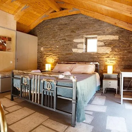 Island-secluded House Retreat 'vathi' Holiday home Tinos