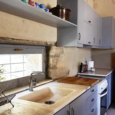 Island-secluded House Retreat 'vathi' Holiday home *